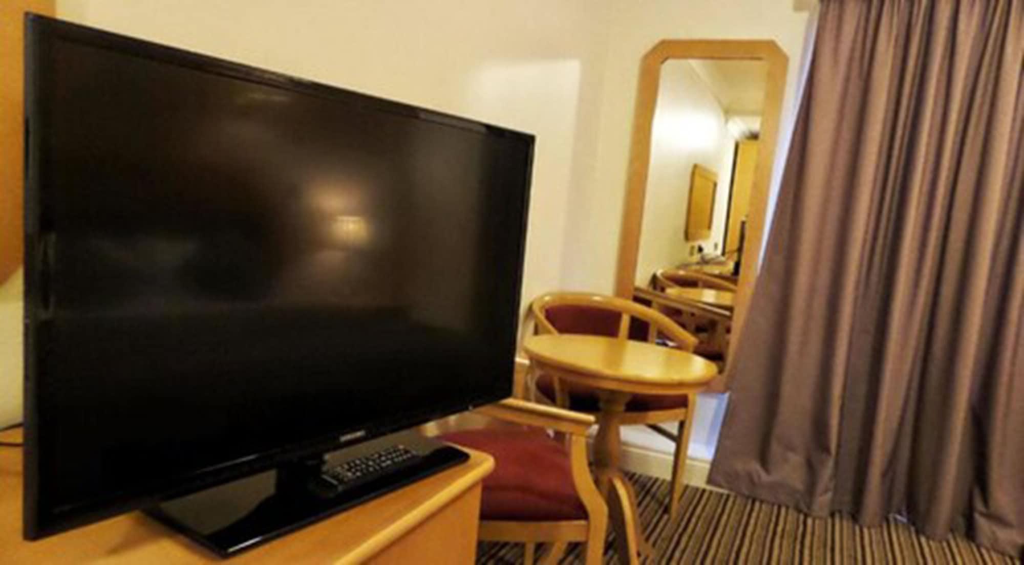 Parkside International Hotel Ρίντινγκ Εξωτερικό φωτογραφία